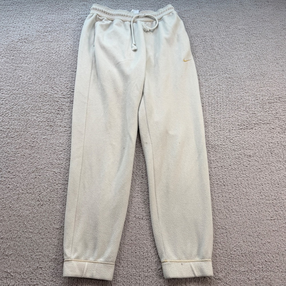 Nike Men's Dri-FIT Fleece Joggers Oatmeal Beige Gold Swoosh CU6045-104 Size M